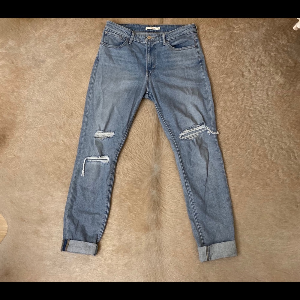 Levi High Rise Skinny Jeans